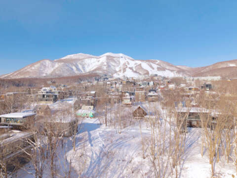 11 Hirafu Bluff Super Site s RGB