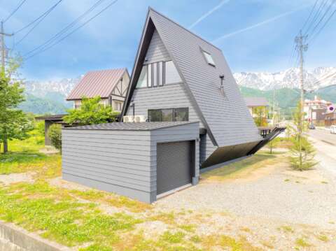 8 A Frame Hakuba