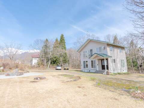 9 Alpine Garden House in Ochikura