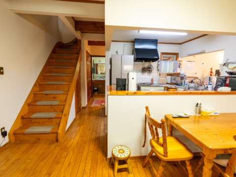 10 Echoland Timber Chalet