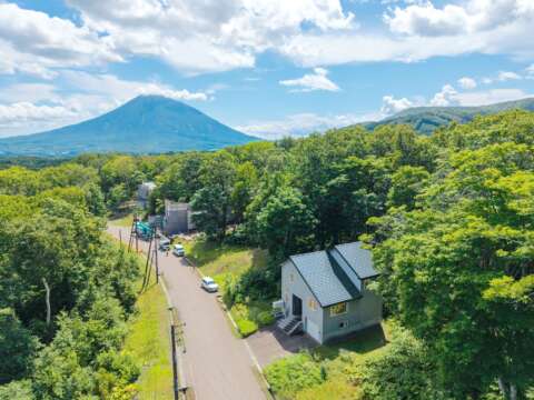 23 Hanazono Garden House