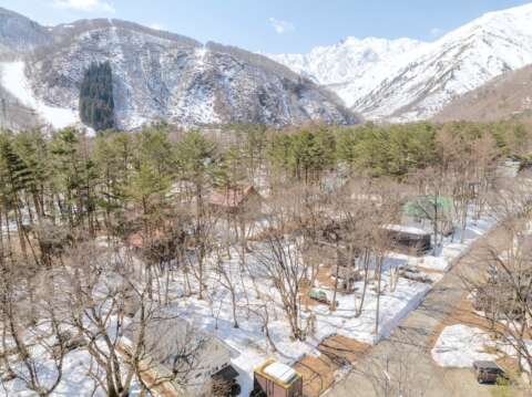 3 Large Upper Misorano Site