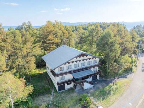 1 Malu Lodge