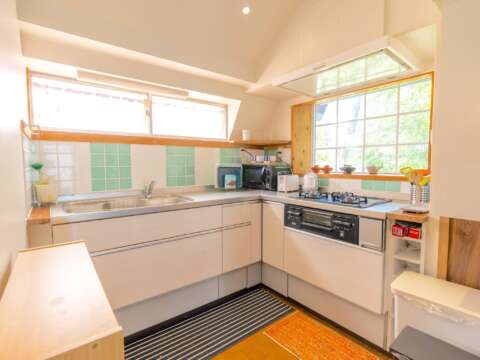 12 Misorano Cottage
