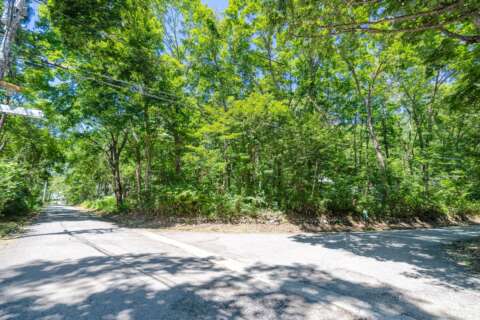 10 Misorano Grove Lot