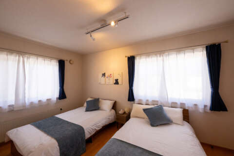 7 Mountain View Lodge