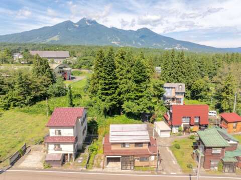 1 Myoko Station House