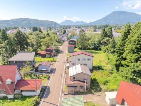 4 Myoko Station House