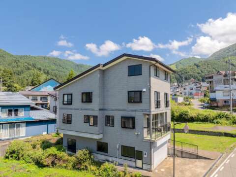9 Nozawa Onsen Residence