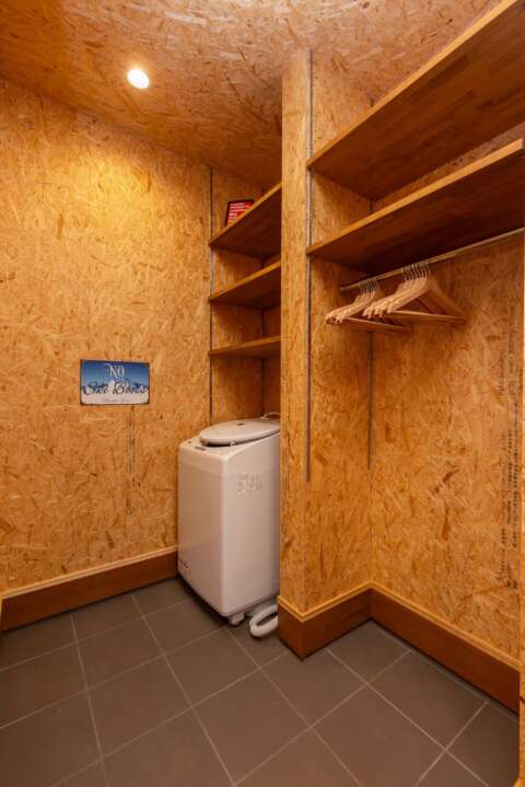 12 Oinosu Interior
