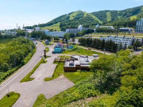1 Rusutsu Commercial Property