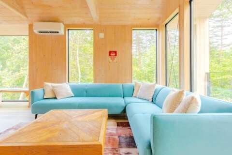 8 Torinosu Interior