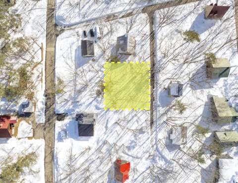 2 Misorano 571 sqm land highlight