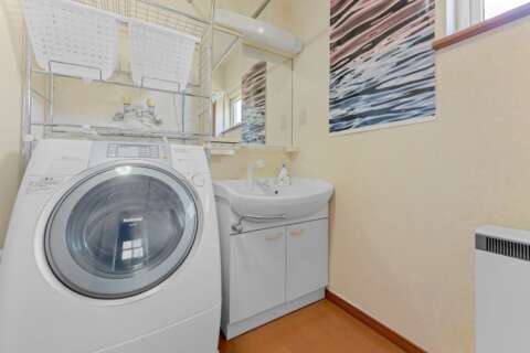 17 Yotei View Modern House