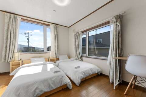 11 Yotei Vista House resized