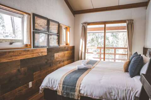 13 Yuki Wonder Lodge