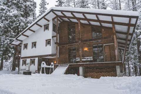 24 Yuki Wonder Lodge